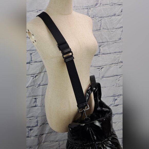 Michael Kors Rae Black Quilted Nylon Extra Large Drawstring Tote Shoulder Bag - Picture 3 of 16